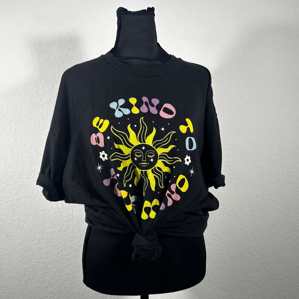 Golden Hour Be Kind To Your Mind T-Shirt XL Black Sun Graphic Retro Boho Womens